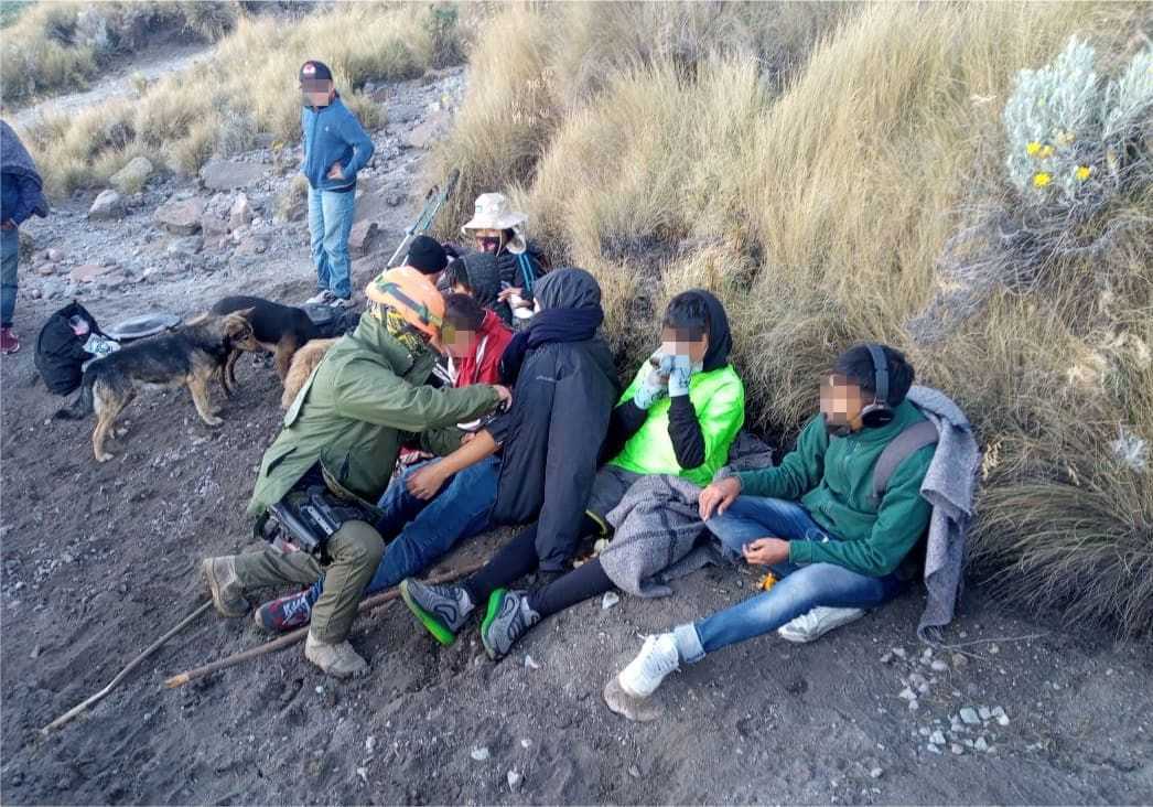La policía de montaña localiza y rescata a 11 personas en La Malinche