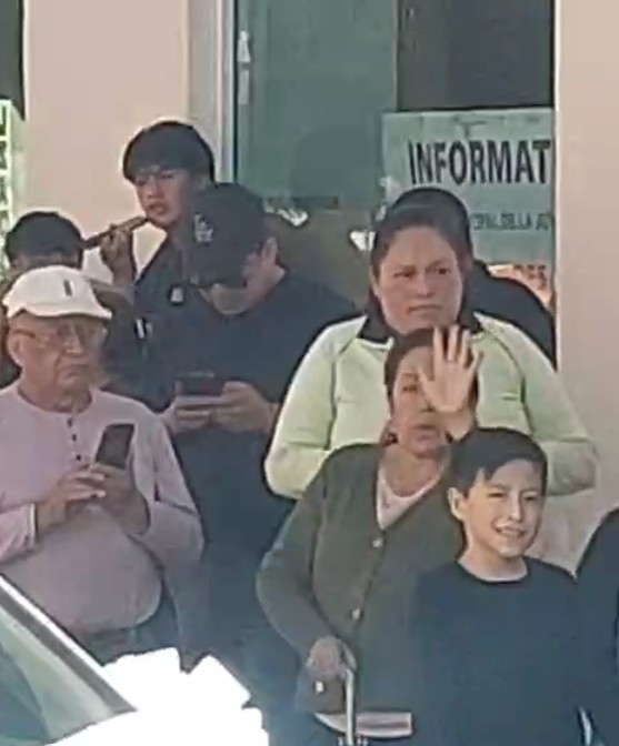 Exhiben a policías de SPM por encubrir a elemento que causó accidente y se niegan a ponerlo a disposición